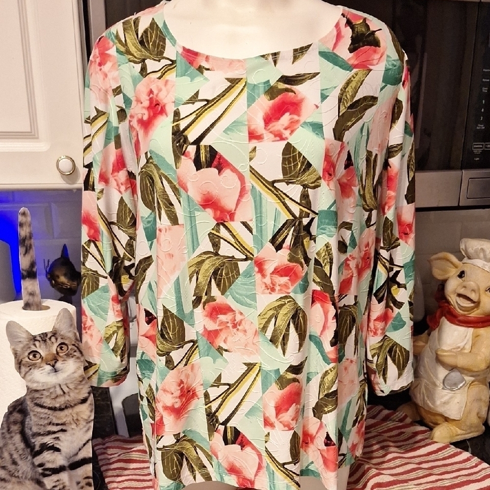 f JM Collection Stretch Multi Color 3/4 Sleeve Plus Size Tunic 1X